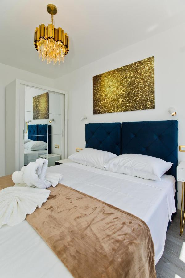 Luxury Apartment Veronika ฮวาร์ ภายนอก รูปภาพ
