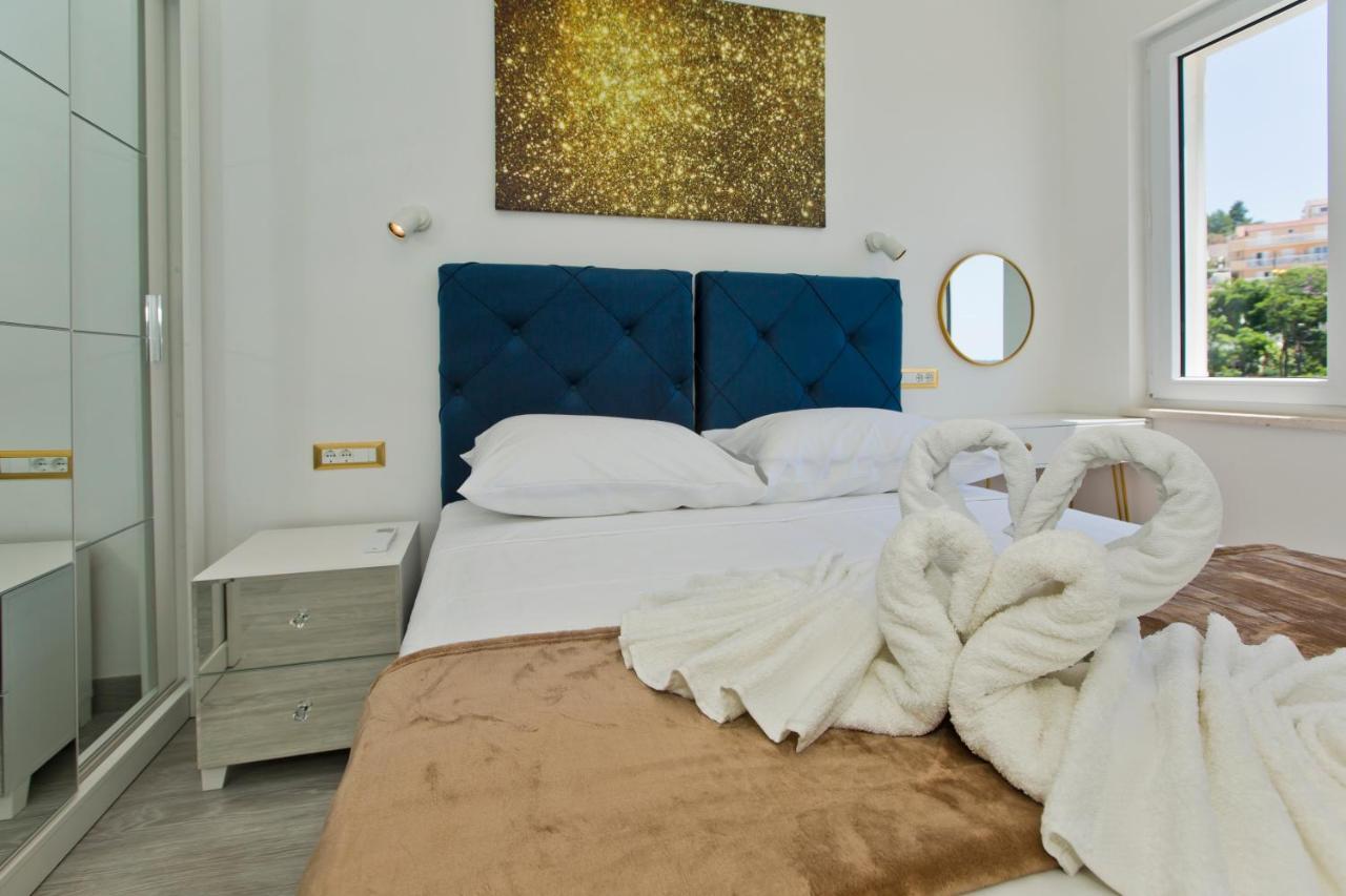 Luxury Apartment Veronika ฮวาร์ ภายนอก รูปภาพ