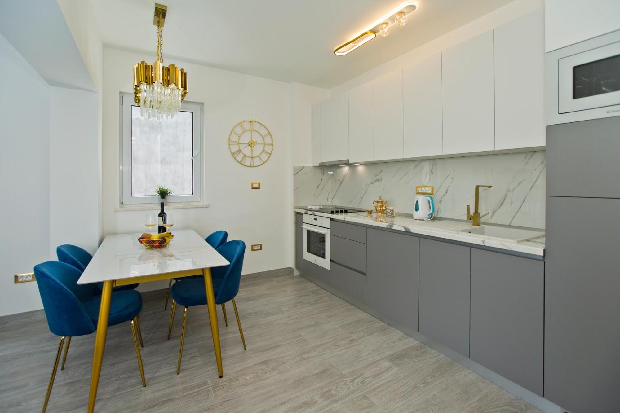 Luxury Apartment Veronika ฮวาร์ ภายนอก รูปภาพ